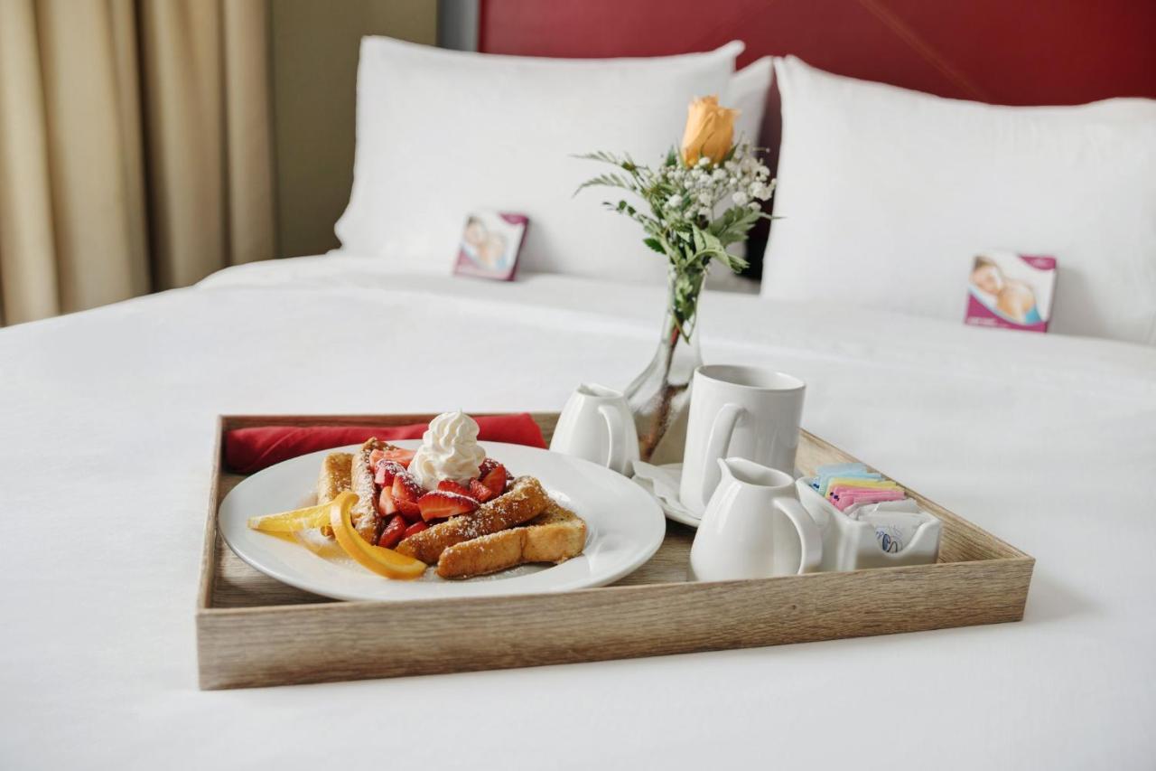 Crowne Plaza Houston Galleria Area By Ihg Exterior photo